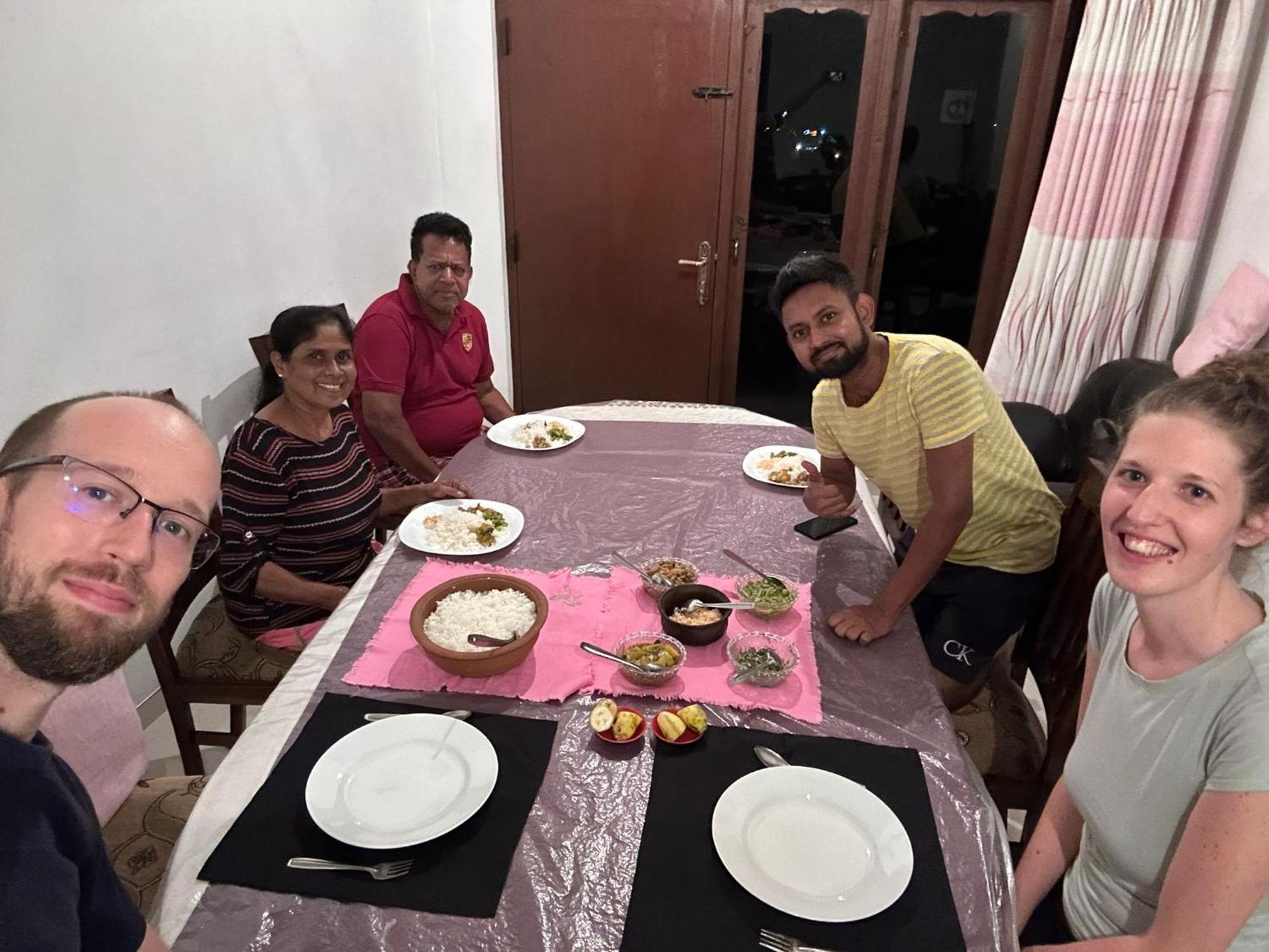 Dreamscape Home Stay Kandy Luaran gambar